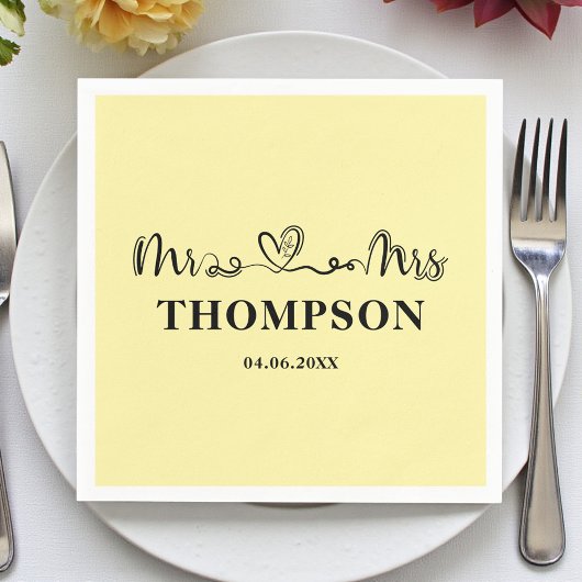 Mr and Mrs Elegant Simple | Pale Yellow Servet