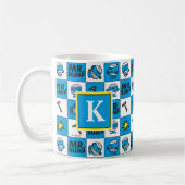 Mr Bump | Mozaïek in blauw patroon | Monogram Koffiemok (Links)