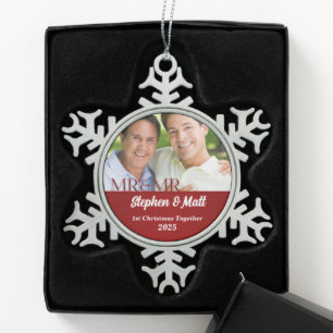 Mr. en de heer Gay Couple   Eerste Kerstdag   Rode Tin Sneeuwvlok Ornament