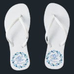 Mr. en mevrouw Blue Floral Wedding Teenslippers<br><div class="desc">Voor verdere aanpassing,  te klikken gelieve de knoop "aanpassen"en ons ontwerphulpmiddel te gebruiken om deze sjabloon te wijzigen. Als de opties beschikbaar zijn,  kunt u tekst en afbeelding veranderen door eenvoudig op "te klikken geef/verwijder Tekst of Afbeelding hier"uit en voeg uw toe. Ontworpen door: Sketchepedia / Freepik.</div>