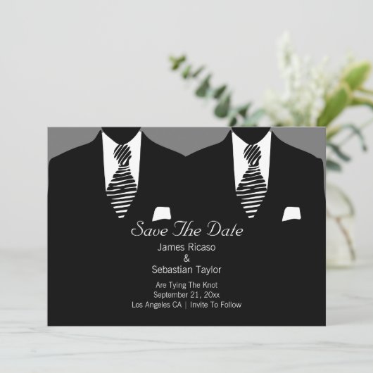 Mr. en Mr. Suit en Stropdas Gay Save the Date Wedd (Staand voorkant)