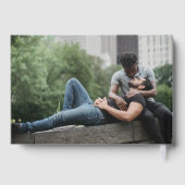 Mr. en Mr. typografie zwarte homo trouwfoto Gastenboek (Achterkant)