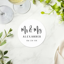 Mr. en Mrs Black Brushed Script Wedding Monogram