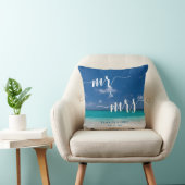 Mr en Mrs Calligraphy Beach Wedding Kussens (Stoel)