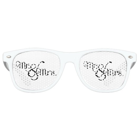 Mr en Mrs Classy Black Retro Zonnebril (Voorkant)