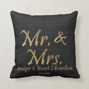 Mr en Mrs Gold script Black Burlap Wedding Kussen