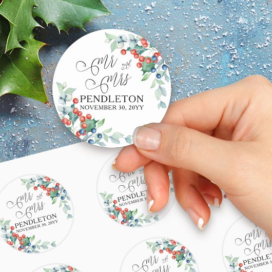 Mr en Mrs Holly en Berries Winterbruiloft Ronde Sticker