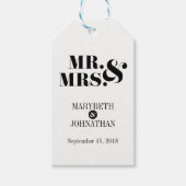 Mr en Mrs Modern Bold Wedding Gift Label Cadeaulabel (Voorkant)