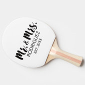 Mr en Mrs Modern Brush Font Wedding Jubileum Tafeltennisbatje (Zijkant)