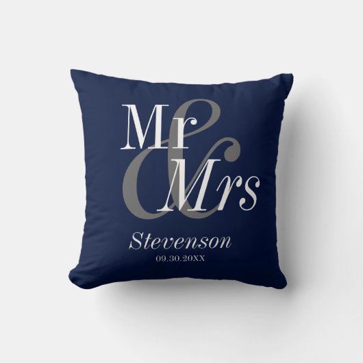 Mr en Mrs Navy Blue Elegant Modern Huwelijkscadeau Kussen (Voorkant)