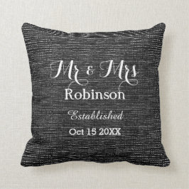 Mr. en Mrs. Personalized Wedding Gift Kussen