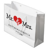 Mr en Mrs Red Heart Wedding Personalized Groot Cadeauzakje (Voorkant Gekanteld)