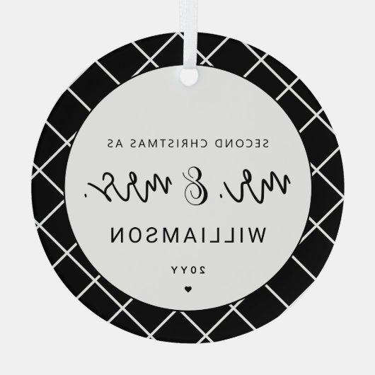 Mr en Mrs Tweede Kerstmis Samen Elegant Glas Ornament (Achterkant)