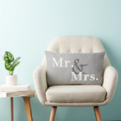 Mr. en Mrs. typografie pillow grijs en white Kussen (Stoel)