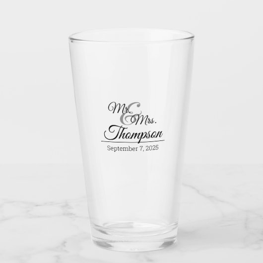 Mr. en Mrs Wedding Celebration Date Keepslag Glas (Voorkant)