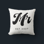 Mr EST jaar Kussen<br><div class="desc">Mr. opgericht Jaar plezier Minimal Design</div>