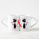 Mr & Mr Gay Couples Personalized Wedding Gift Loversmokken<br><div class="desc">Alleen voor de nieuwkomers is er een schattig paar mokken van de liefde die gemakkelijk kunnen worden aangepast aan de naam van de paren en de datum van hun huwelijk. Een speciaal huwelijkscadeau en een goede naam voor hun trouwdag... en zo schattig met twee cartoon katten in tophoeden en stropdassen,...</div>