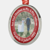 Mr & Mrs. 1st kerstfoto Manuscript Red and White Metalen Ornament (Links)