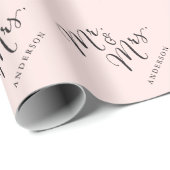 Mr & Mrs Classic Script Calligraphy Name Wedding Cadeaupapier (Rol Hoek)