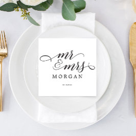 Mr & Mrs Classic Script Wedding Cocktail Napkin Servet