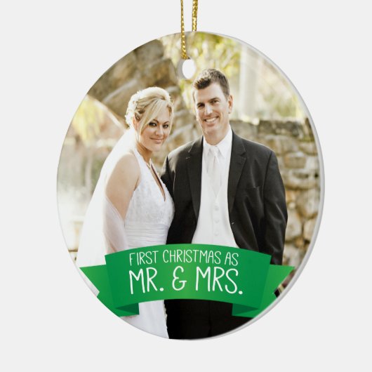 Mr & Mrs Eerste Kerstmis Foto Groen Keramisch Ornament (Links)