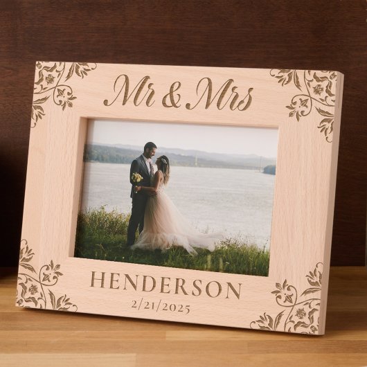 Mr & Mrs Elegant Floral Custom Gegraveerde Lijstjes