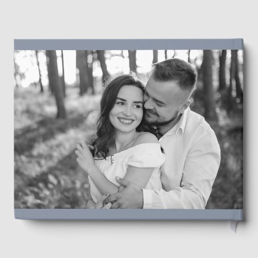 Mr & Mrs Elegant Script Dusty Blue Fotobruiloft Gastenboek (Achterkant)