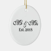 Mr & Mrs Est. Year Personalized Couple Design Keramisch Ornament (Rechts)