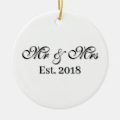 Mr & Mrs Est. Year Personalized Couple Design Keramisch Ornament (Voorkant)