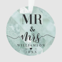 Mr & Mrs. | Foto van Elegant Shimmering Mint Ornam