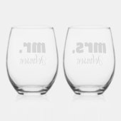 Mr & Mrs Gepersonaliseerde bruiloft Chic Script Wijnglas Zonder Voet (Achterkant)