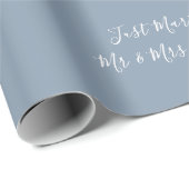 Mr. & Mrs. Gewoon getrouwd. Dusty Blue Wedding Cadeaupapier (Rol Hoek)