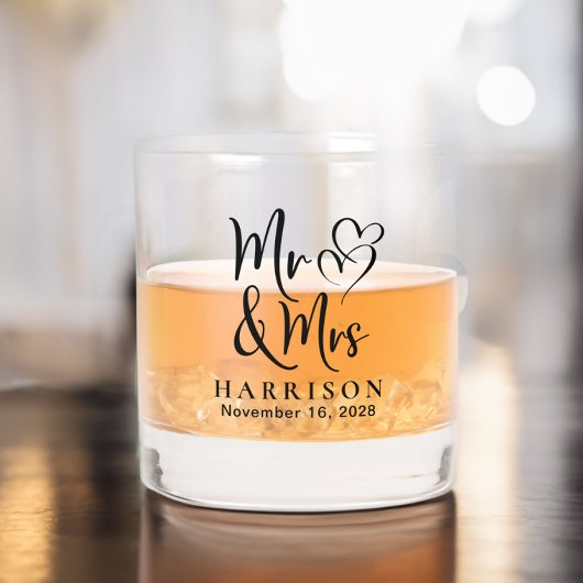 Mr Mrs Hearts bruid bruidegom bruiloft Whisky Glas