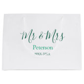 Mr & Mrs last name married year wedding engagement Groot Cadeauzakje (Voorkant)