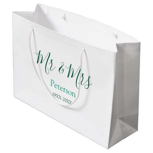 Mr & Mrs last name married year wedding engagement Groot Cadeauzakje (Achterkant Gekanteld)