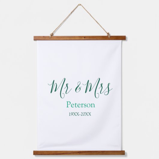 Mr & Mrs last name married year wedding engagement Hangend Wandkleed (Voorkant)