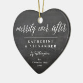 Mr & Mrs Merrily Ever na Holiday Wedding Foto Keramisch Ornament (Links)