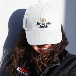 Mr & Mrs Naam en trouwringen, bruid, modern Geborduurde Pet