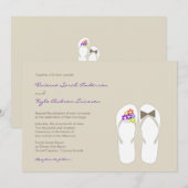Mr & Mrs Paarse Teenslippers Beach bruiloft uitnod Kaart (Voorkant / Achterkant)