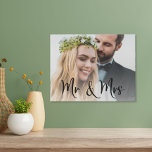 Mr Mrs Photo Wedding Imitatie Canvas Print<br><div class="desc">Aangepaste faux canvas print om uw bruiloft te vieren met "Mr & Mrs." in een groot stijlvol script dat uw favoriete foto bedekt.</div>