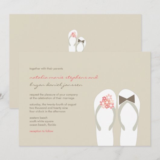 Mr & Mrs Pink Teenslippers Beach bruiloft uitnodig Kaart (Voorkant / Achterkant)