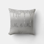 Mr. & Mrs Silver Glitter Wedding Keepomwille Elega Kussen (Voorkant)