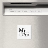 Mr&Mrs Simple Elegant Typography Wedding Favor Magneet (Insitu (Vaatwasser))