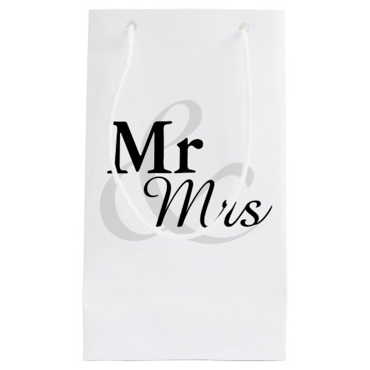 Mr&Mrs Simple Elegant Typography Wedding Klein Cadeauzakje (Voorkant)