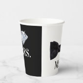 Mr. & Mrs Wedding Black & White Papieren Bekers (Rechts)