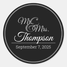 Mr. & Mrs Wedding Celebration Date Classic Round
