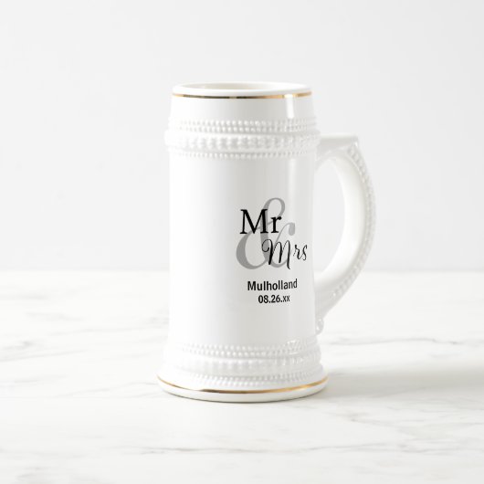 Mr & Mrs Wedding Date met Bride & Groom Names Bierpul (Voorkant rechts)
