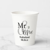 Mr & Mrs Wedding Date met Bride & Groom Names Papieren Bekers (Voorkant)