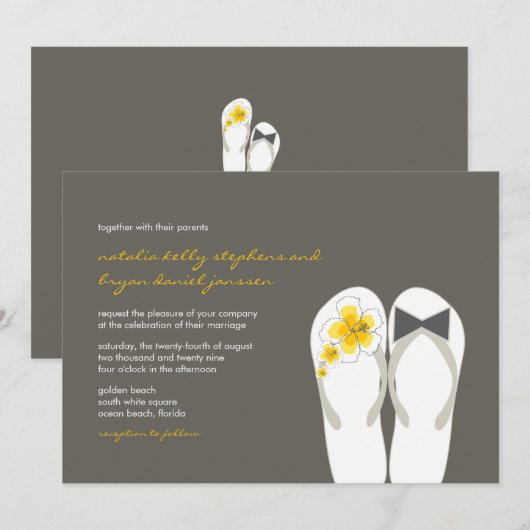 Mr & Mrs Yellow Teenslippers Beach Bruiloft Uitnod Kaart (Voorkant / Achterkant)
