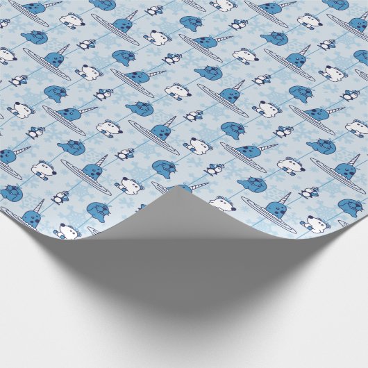 Mr. Narwhal Blue Snowflake Pattern Cadeaupapier (Hoek)